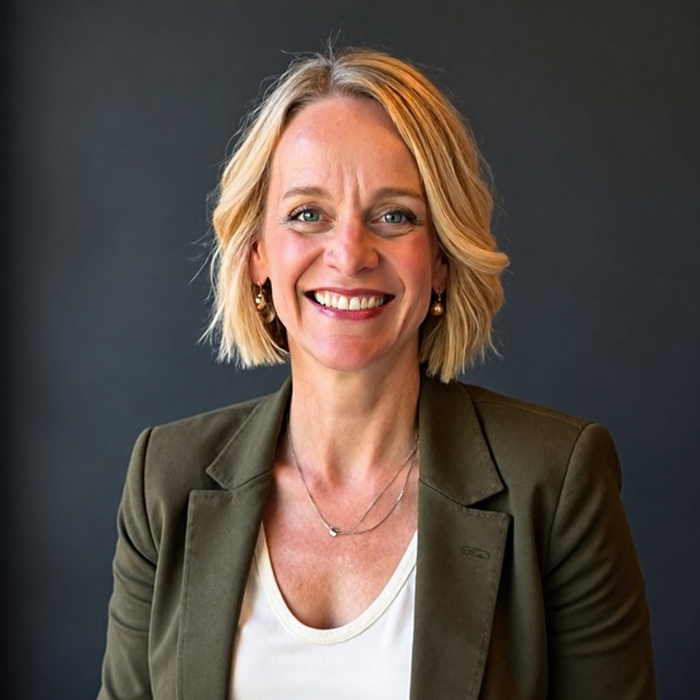 coachJennifer Brookman